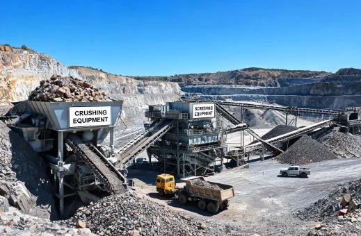 Surface mining equipment installation